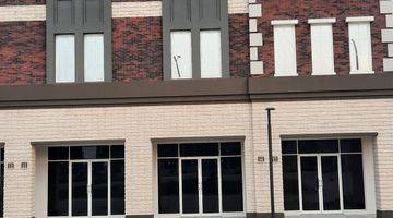 tampak depan dijual ruko rukan boston pik2