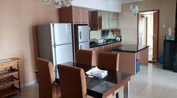 Gambar 2 Dijual apartemen furnis Hampton Park jakarta selatan