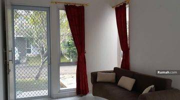 Gambar 1 Rumah Sewa 2 Lantai Bagus Furnished SHM di Bsd, Tangerang