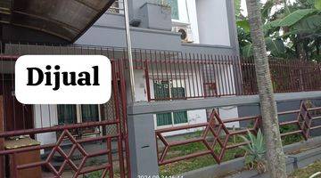 Gambar 1 Rumah 2 Lantai Bagus Unfurnished SHM di Cluster Madrid , Tangerang