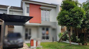 Gambar 1 Rumah 2 Lantai Cakep Rapi Baru Selesai Renovasi 