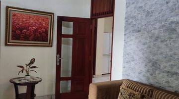 Gambar 3 Rumah Cantik di Serua Bintaro, 2 Lantai, SHM