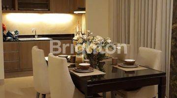 Gambar 3 RUMAH  BESAR MODERN Full FURNISHED SIAP HUNI LONG BEACH Pakuwon City