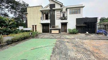 Gambar 2 Dijual Cepat Rumah Mewah Hook Di The Green BSD 