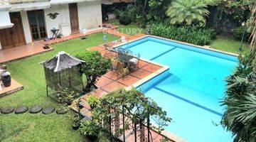 Gambar 2 Dijual Cepat Rumah Tanah Luas Ada Swimming Pool Di Pondok Indah