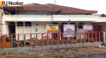 Gambar 5 Rumah Lama Hitung Tanah Dijual di Jalan Citarum