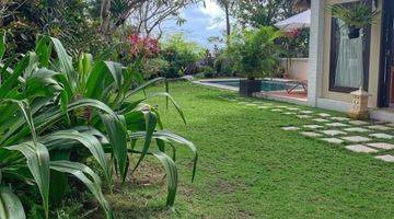 Gambar 3 The Villa High Park Resort For Sale 