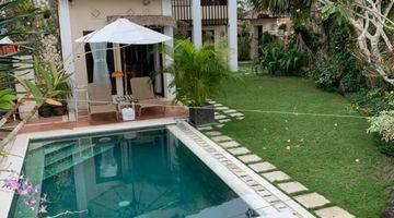 Gambar 4 The Villa High Park Resort For Sale 