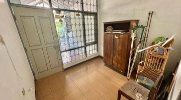 Gambar 3 Disewakan Rumah Semi Furnish di Jalan Jupiter Margahayu