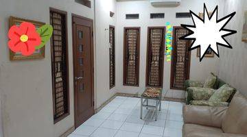 Gambar 3 Dijual Rumah 2 Lantai Semi Furnished di Duta Harapan, Bekasi