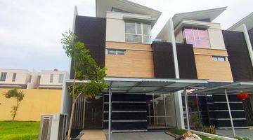 Gambar 2 Rumah 3 Lantai Mozart Signature Uk 10x25 Bagus Unfurnished