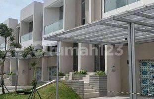 Gambar 4 RUMAH PIK2 MANHATTAN RESIDENCE 8X25