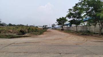 Gambar 4 Tanah Industrial Milenium Eastate di jual .akses 40 feet. Jlan cor beton .hotmix .kemanan 24 jam