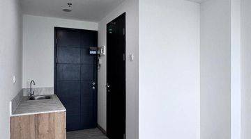 Gambar 1 Disewakan Apartemen Collins Boulevard Collins Boulevard