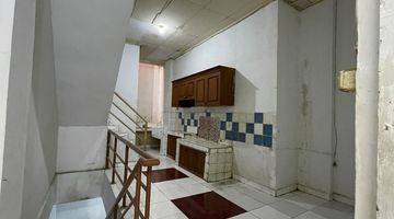 Gambar 3 Dijual Rumah Jl. Hanura ( Jembatan Lima)