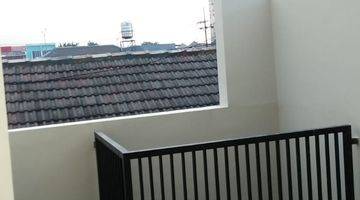 Gambar 2 Dijual Rumah 2 Lantai, Pondok Candra Surabaya