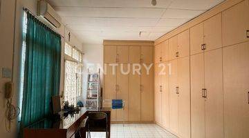 Gambar 2 Rumah Pusat Kota Bandung Semi Furnished Sayap Jl Veteran