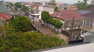 Gambar 1 Rumah Mewah Akses Tol Lenteng Agung Mall, Aeon Tanjung Barat KRL