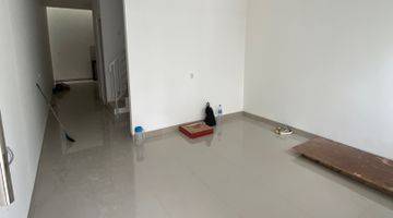 Gambar 4 Dijual Rumah Baru Taman Ratu Jalan Besar3 Mobil 90 M2