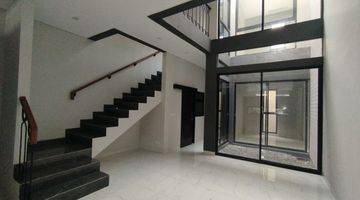 Gambar 1 Rumah Full Renov By Interior Design di Melati Mas Serpong Siap Huni