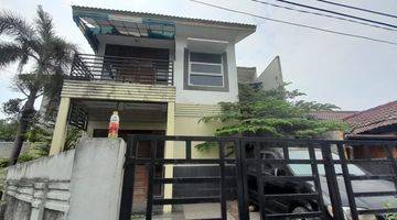 Gambar 1 Rumah cakep,kamar banyak,komplek,depan UIN,ciputat