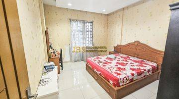 Gambar 3 Dijual Townhouse Komplek Karya Townhouse Jalan Karya Medan