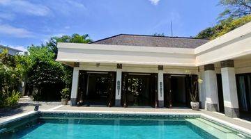 Gambar 5 Villa In Padang Galak Sanur Spacious Lush Garden