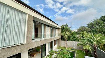 Gambar 3 Brand New 3 Bedrooms Villa 300m² di Gedong Sari Nusa Dua Bali