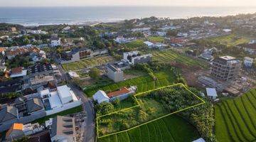 Gambar 3 Tanah 1470 m2 di  Pererenan Canggu dekat Pantai 