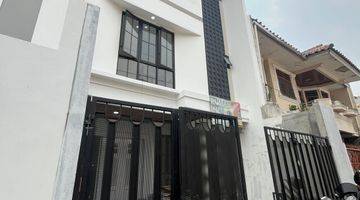 Gambar 2 Rumah Cantik Minimalis Modern 3.5 Lantai Tebet Jakarta Selatan