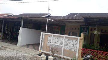 Gambar 1 Rumah di Marindal Regency