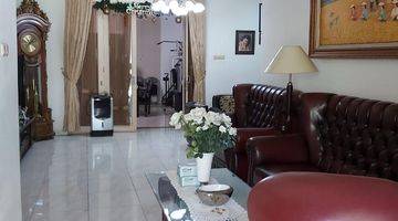 Gambar 2 Rumah 2 Lantai Semi Furnished SHM di Citra Grand, Jakarta Timur