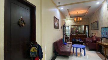 Gambar 5 Rumah Bagus  Dekat Mall Grand Galaxy Bekasi Semi Furnished