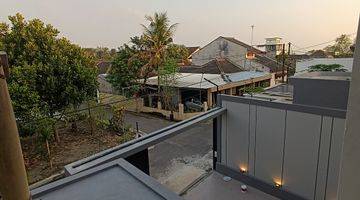 Gambar 4 Rumah Mewah 2 Lantai Minimalis Modern di Perum Sukoharjo Jl. Kaliurang Km 13,Dekat Kampus Uii