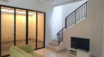 Gambar 5 Rumah 2 Lantai Di Kawasan Central Cbd Bsd City Ilustria Eminent