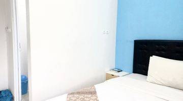 kamar tidur kost serang double jendela furnished