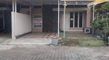 Gambar 1 Rumah 2 Lantai Perum Grand Bunder 1 Kembangan Kebomas Gresik