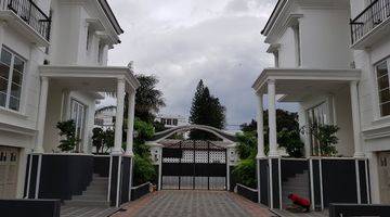 Gambar 1 Rumah cantik dalam cluster harga menarik di Ampera