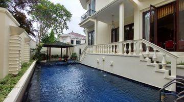 Gambar 1 Spacious House in Pondok Indah Close to JIS