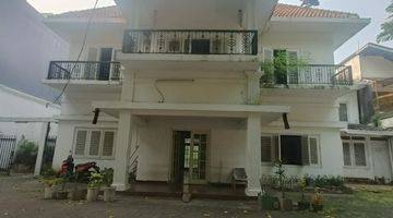 Gambar 1 Rumah Menteng Vintage Kolonial Jual Cepat, Strategis 