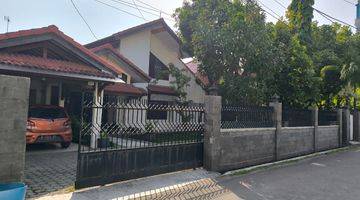 Gambar 1 Rumah Bagus di Daerah Kesambi