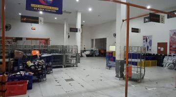 Gambar 3 Gudang Disewakan pinggir Jalan, Jakarta Barat