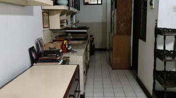 dapur rumah luas dijual siap huni