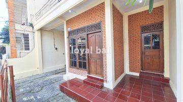 Gambar 3 Rumah, 6 Bedrooms House Near Kuta Beach, Kuta, Bali