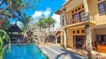 Gambar 1 Villa, Classic Villa With Beautiful Pool In Benoa, Badung, Bali