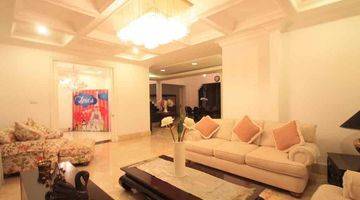 Gambar 1 Taman Aries 550sqm Ada Pool Dan Cinema Room Siap Huni Bagus 