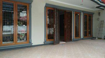 Gambar 1 Rumah Lebar 9