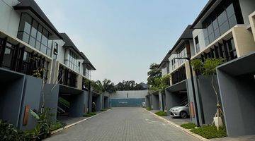 Gambar 2 Serenia Hills Cluster Zenith Jakarta Selatan