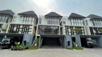 Gambar 1 Serenia Hills Cluster Zenith Jakarta Selatan