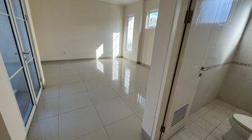 Gambar 4 Cluster Alicante Village Rumah Cantik di Gading Serpong